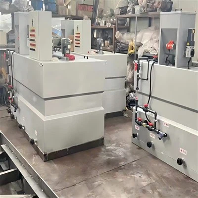 كيفية تحسين أداء منع التسرب في ناقل لولبي صغير؟